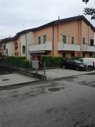 Appartamento in residenziale in Vicolo Aldo Moro 2