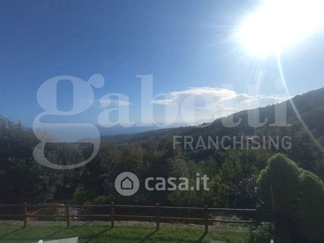 Appartamento in residenziale in Via Gerolamo Craviotto