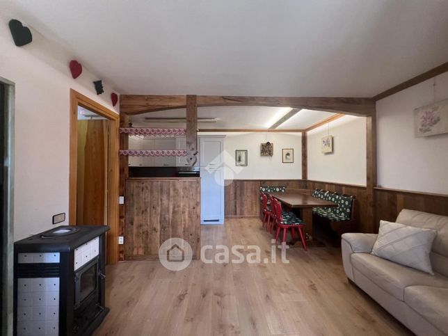 Appartamento in residenziale in Via Monte Coleazzo 71