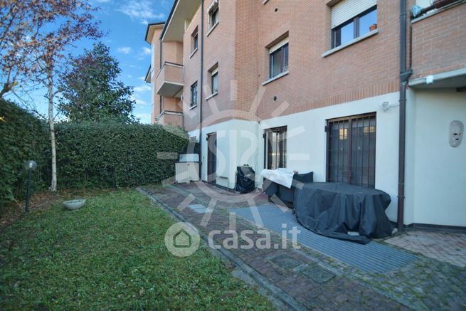Appartamento in residenziale in Via Amendola