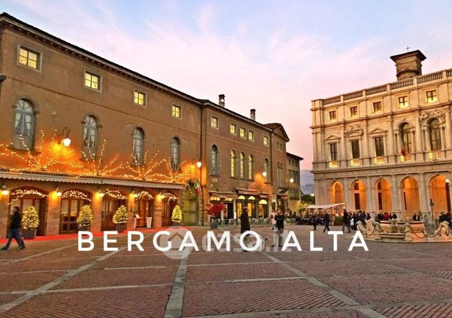 Villetta a schiera in residenziale in Via San Vigilio