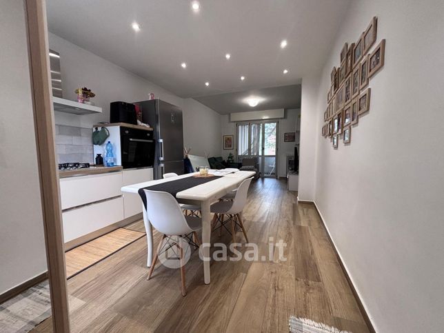 Appartamento in residenziale in Via Fratelli di Dio 323