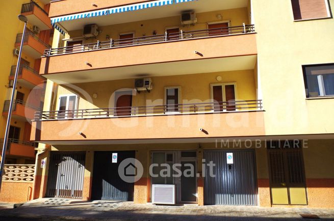 Box/posto auto in residenziale in Via Ludovico Ariosto 66