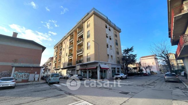 Appartamento in residenziale in Via Carlo Crivelli 14