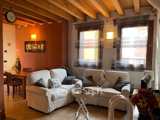 Appartamento in residenziale in Viale delle Terme