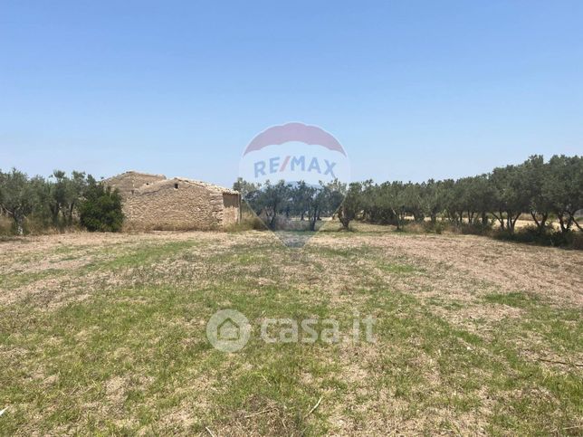Terreno edificabile in residenziale in Strada Senza Nome