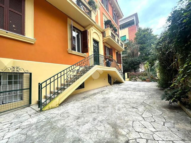 Appartamento in residenziale in Via di Villa Sacchetti