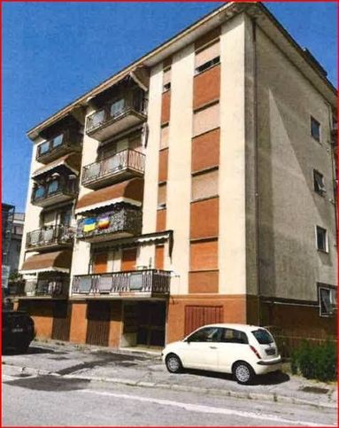 Appartamento in residenziale in Via Giovanni Pascoli 3