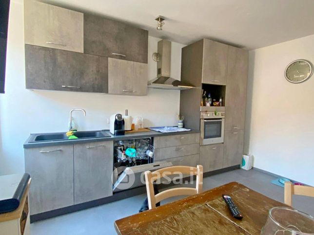 Appartamento in residenziale in Via della Riviera 2