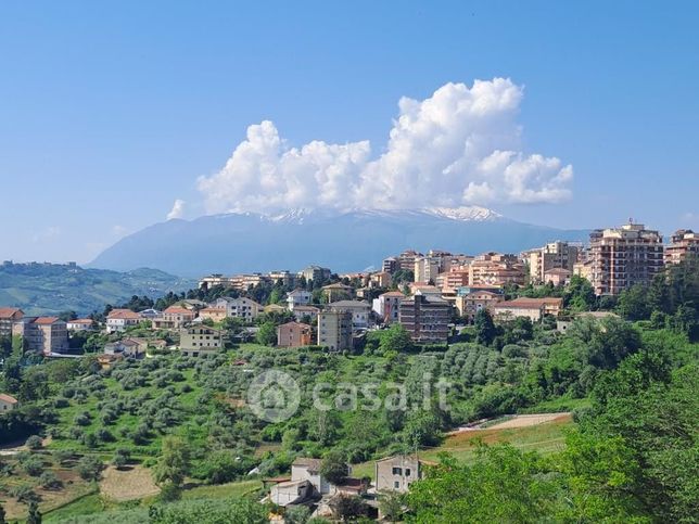 Appartamento in residenziale in Via Nicola da Guardiagrele