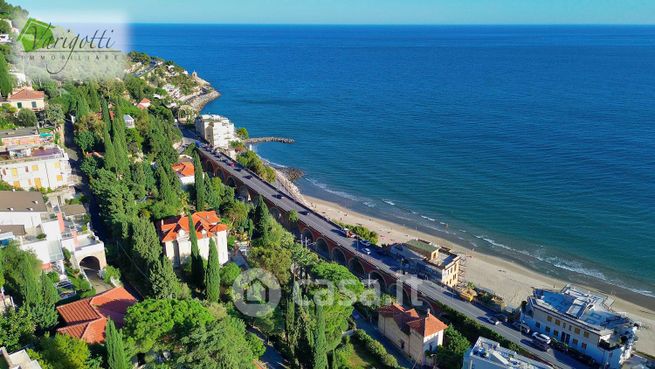 Appartamento in residenziale in Strada Privata Santa Croce 12