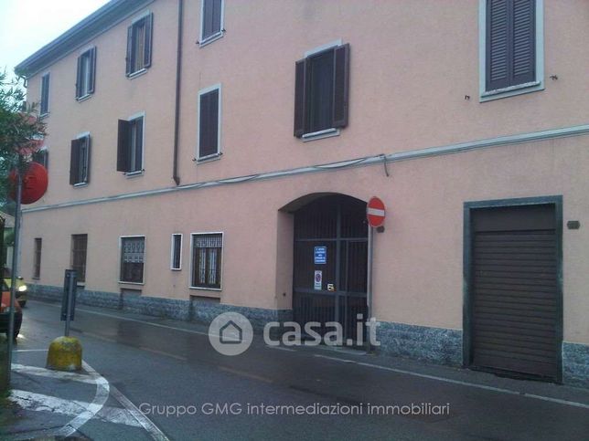 Appartamento in residenziale in Via Torriani
