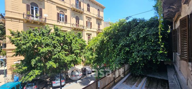 Ufficio in commerciale in Via Goethe 53