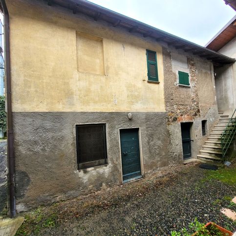 Casa indipendente in residenziale in Frazione Costa