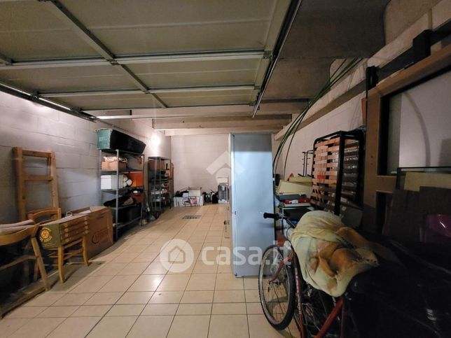 Box/posto auto in residenziale in Via Martin Luther King 32
