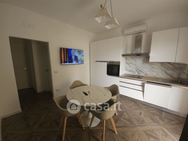 Appartamento in residenziale in Via Lorenzo Anania