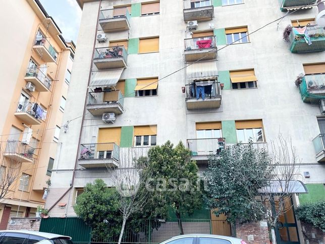 Appartamento in residenziale in Via Pasquale Galluppi 37