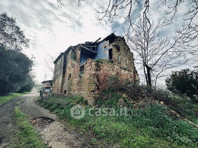 Casa indipendente in residenziale in Via Cavour 74