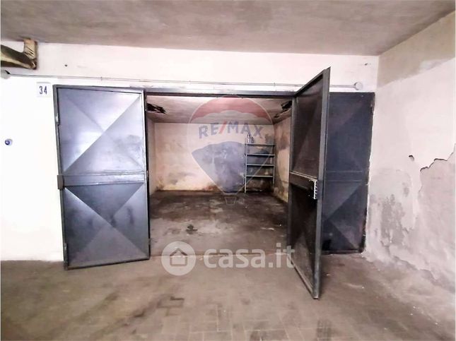 Garage/posto auto in residenziale in 