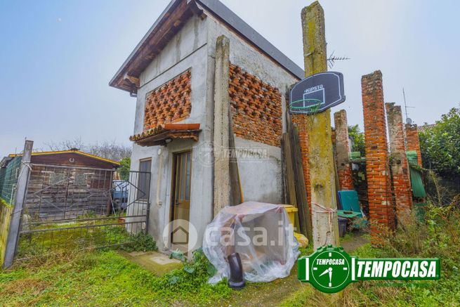 Casa indipendente in residenziale in Via Po