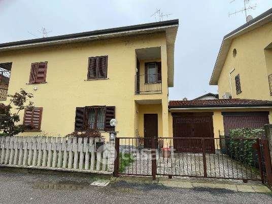 Casa indipendente in residenziale in Via Papa Giovanni XXIII 66