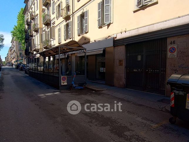 Box/posto auto in residenziale in Via San Francesco da Paola 46