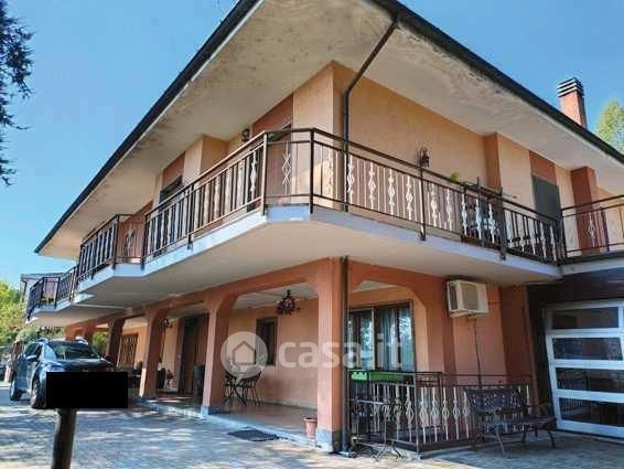 Casa indipendente in residenziale in Via Gazzetti 7