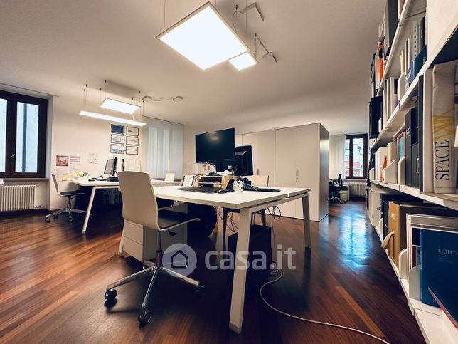 Ufficio in commerciale in Via Paolo Sarpi 13