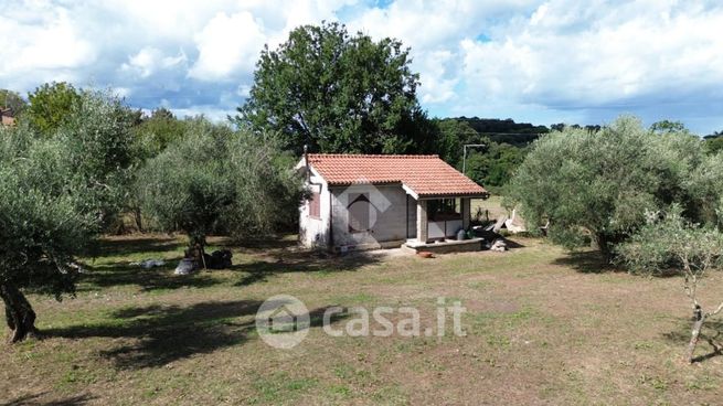 Rustico/casale in residenziale in Via dell'omo Morto