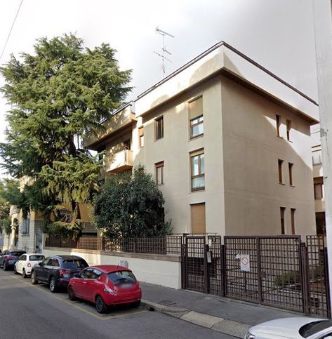 Appartamento in residenziale in Via Monferrato 5