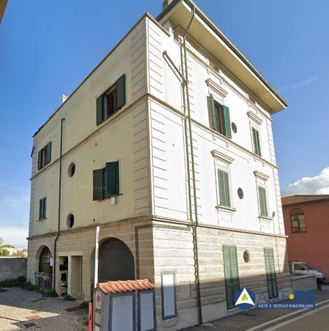 Appartamento in residenziale in Via di Pelle 36