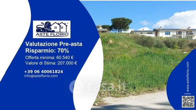 Terreno agricolo in commerciale in Località Collicelli