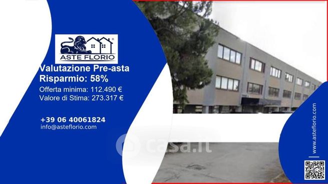 Ufficio in commerciale in Via Pomezia 6