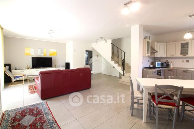Appartamento in residenziale in Via Vittorio Veneto 19