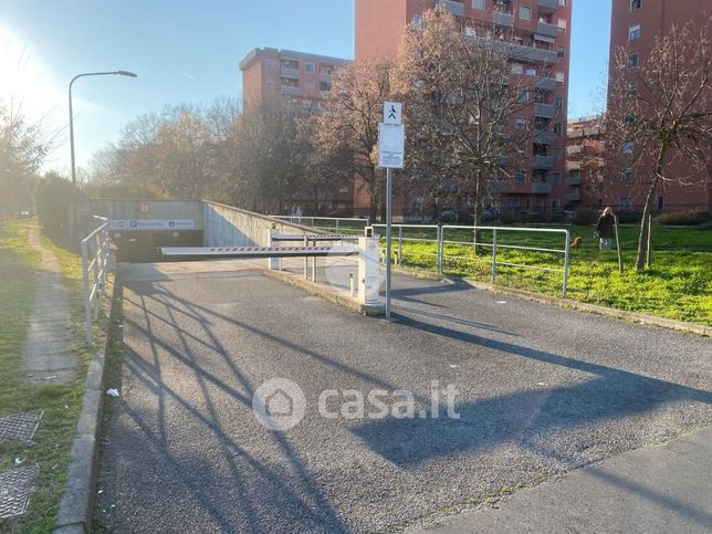 Garage/posto auto in residenziale in Via Nikolajevka 20