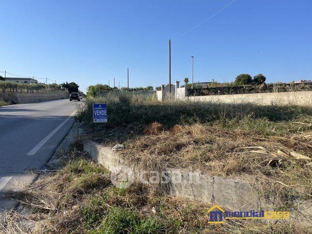 Terreno agricolo in commerciale in Via degli Ulivi