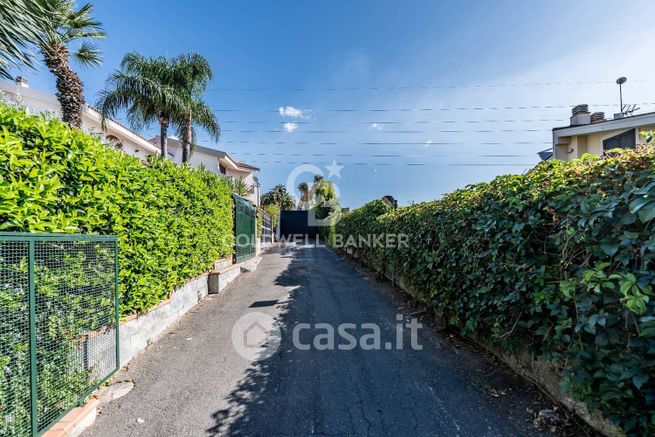 Villetta a schiera in residenziale in Via Vincenzo Ricca 6
