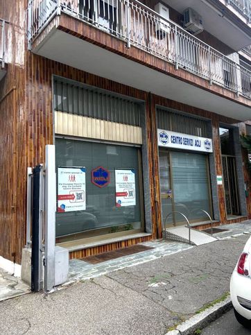 Ufficio in commerciale in Via XXV Aprile 11