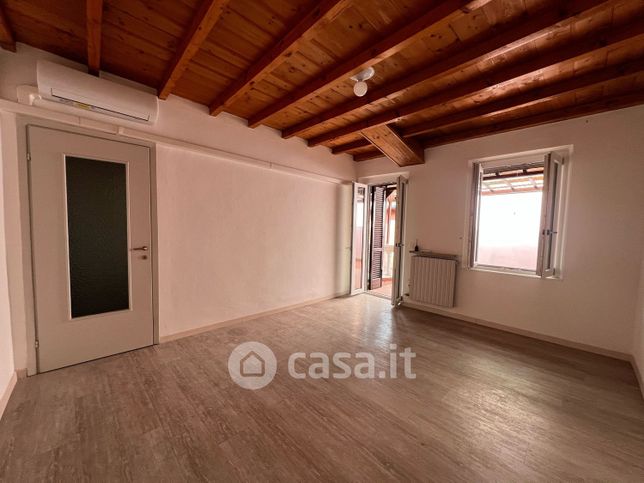 Appartamento in residenziale in Via Giuseppe Dezza 29