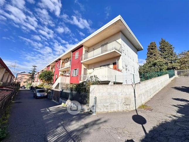 Villa in residenziale in Via Catania