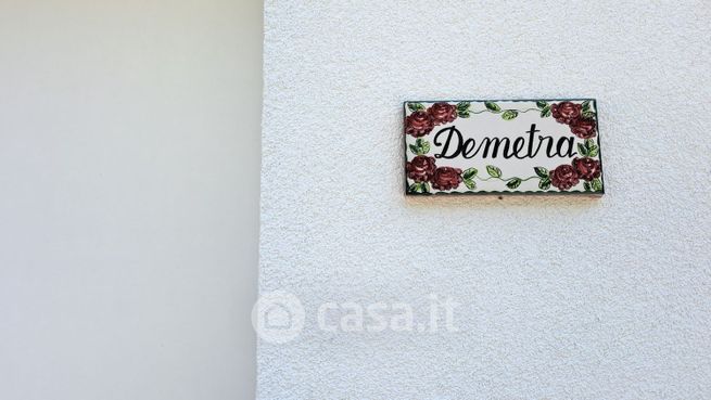 Appartamento in residenziale in Via Trigno 7