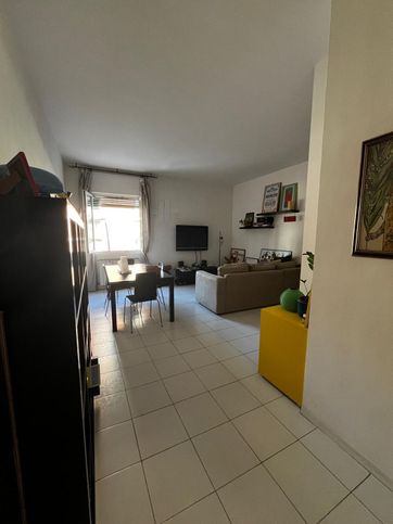 Appartamento in residenziale in Via Cairoli 14