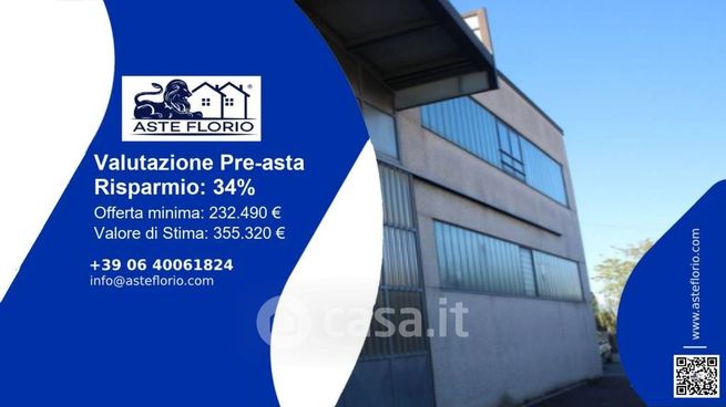 Capannone in commerciale in Via Verga