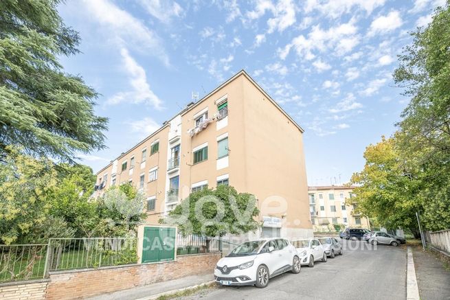 Appartamento in residenziale in Via Clemente Maggiora 5