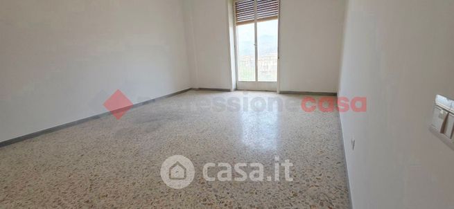 Appartamento in residenziale in Strada Statale 18 Tirrena Inferiore 587 -561
