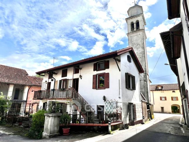 Casa indipendente in residenziale in Via Francesco della Dia 5