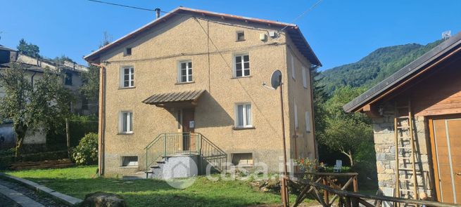 Casa indipendente in residenziale in Località Magnasco