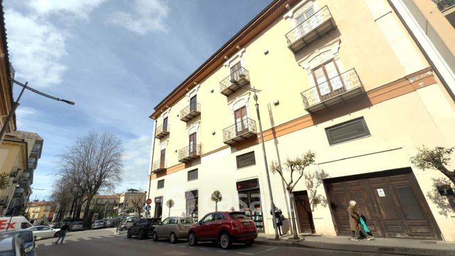 Appartamento in residenziale in Via Giovanni Patturelli 46