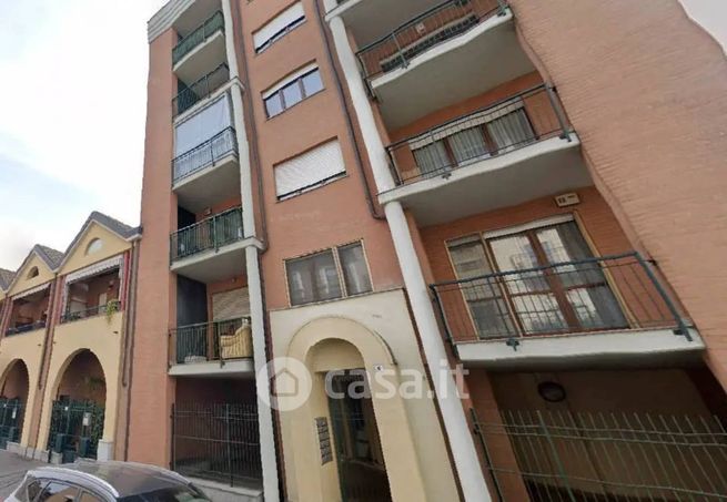 Appartamento in residenziale in Via Paruzzaro