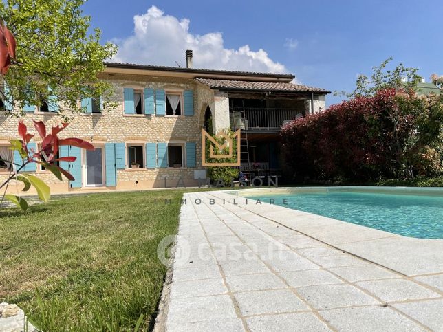 Villa in residenziale in Via Sant' Andrea